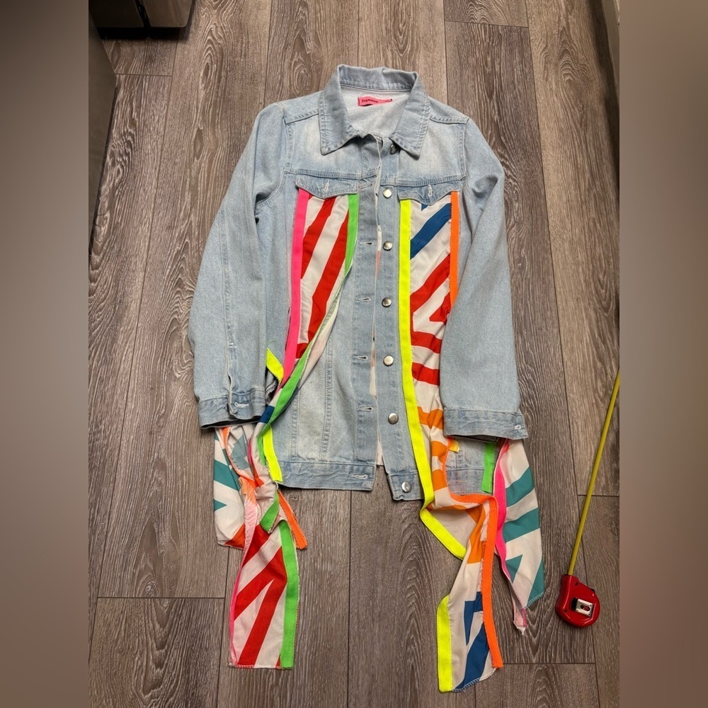 Dqmane Colorful Denim Jacket with Geometric Patterns - Picture 1 of 8